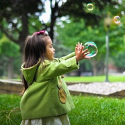 Why I No Longer Let My Kids Play With Bubbles